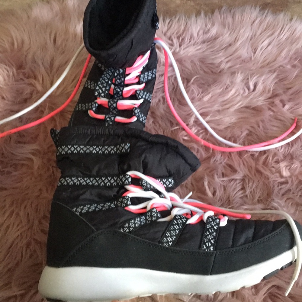 sneaker boots